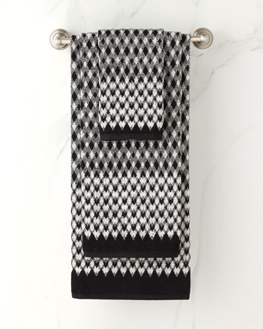 Image 1 of 1: Viggo Bath Towel