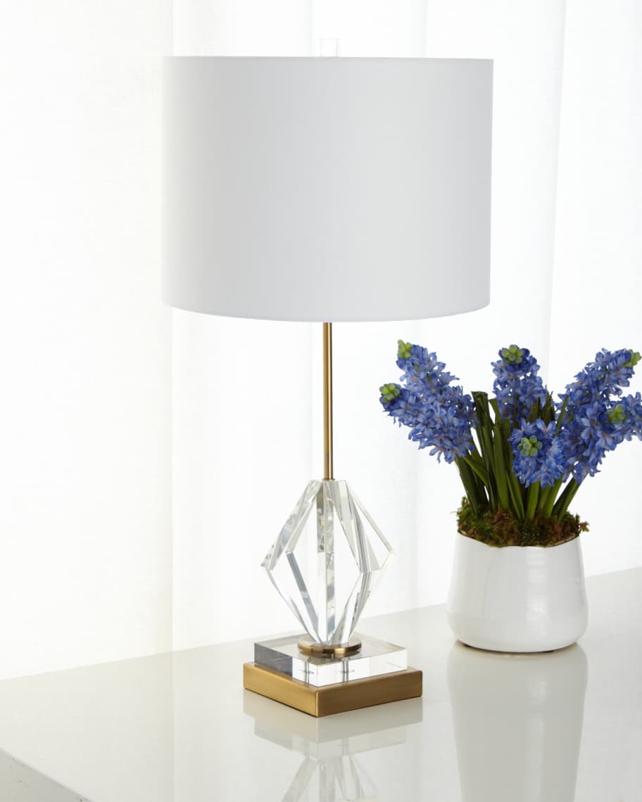 Diamond lamp base top