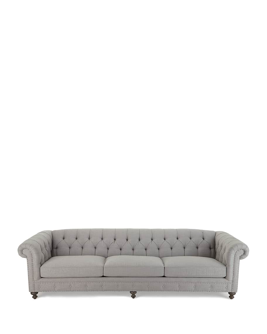 London club sofa 2025