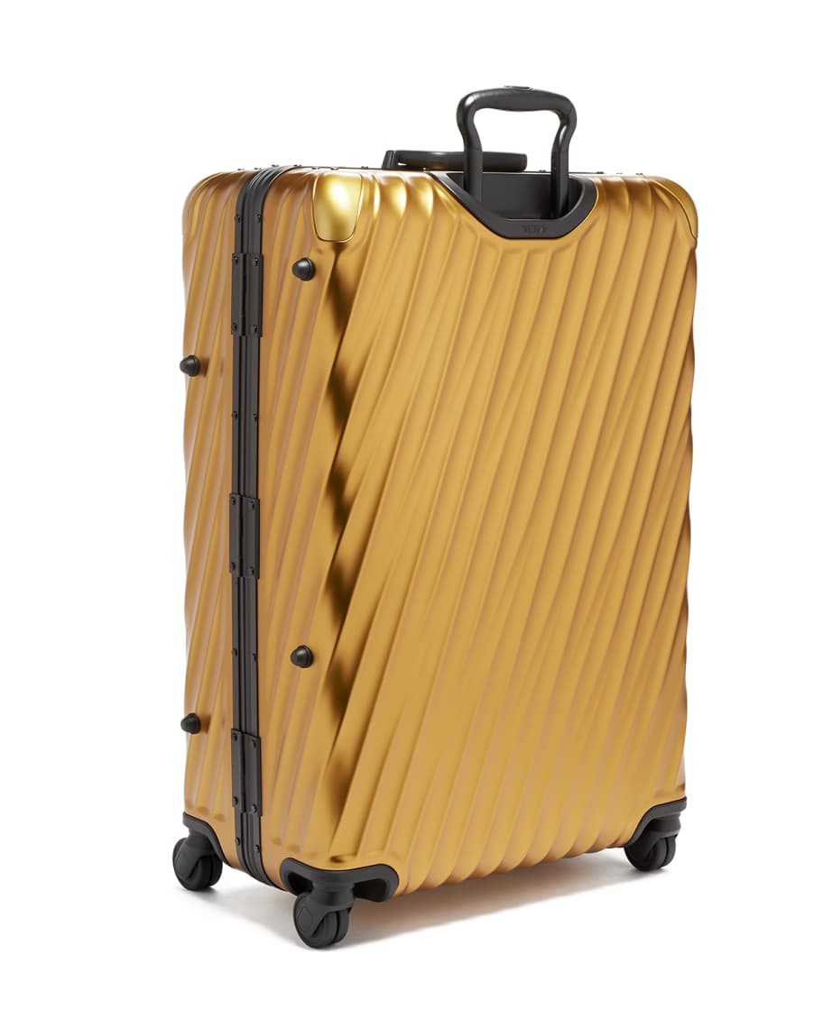 Image 3 of 4: 19 Degree Aluminum Extended Trip Luggage