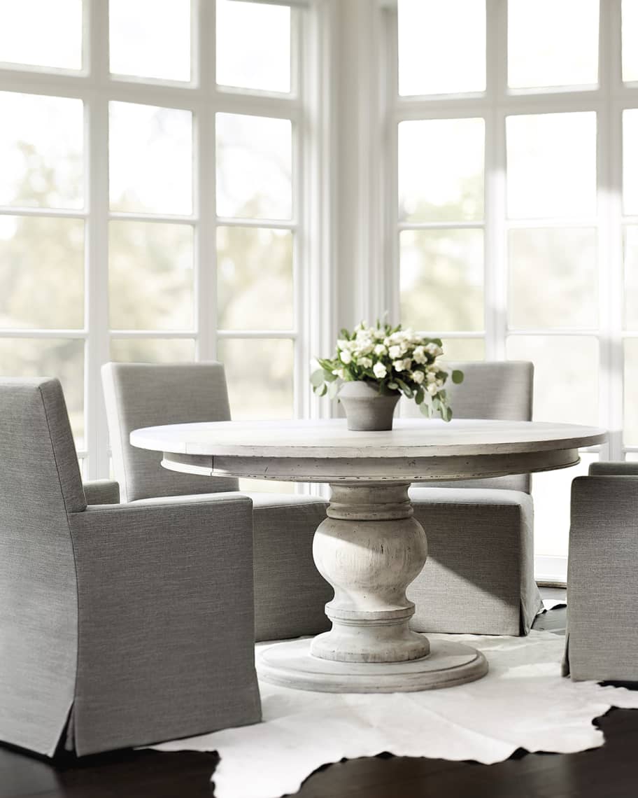 Image 1 of 3: Mirabelle Round Pedestal Dining Table