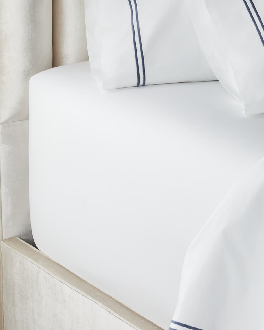 Grande Hotel Quen Solid White Fitted Sheet