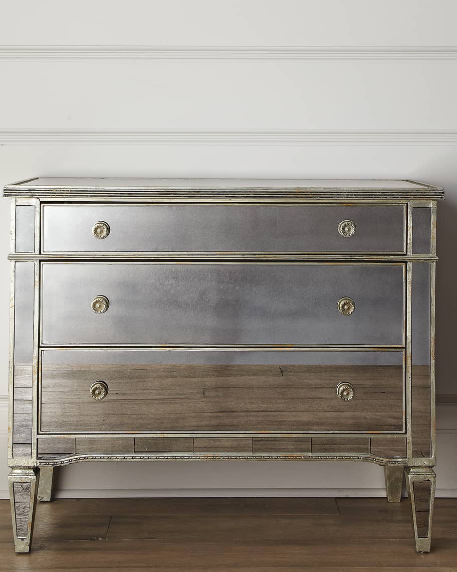 Image 3 of 5: Amelie Mirrored Hall Chest