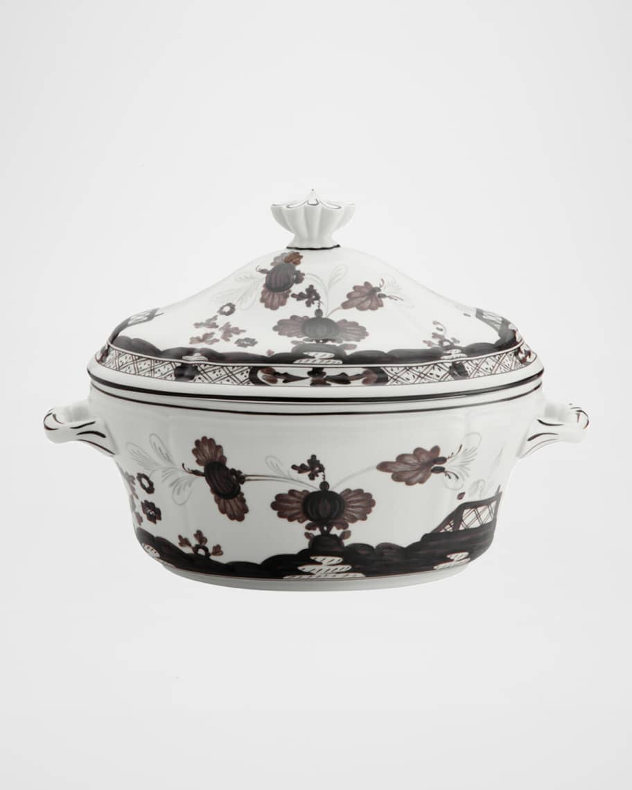 Image 1 of 1: Oriente Italiano Tureen with Cover, Albus