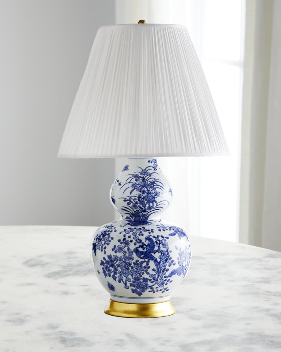 Visual Comfort Signature Wallis Large Table Lamp By Chapman