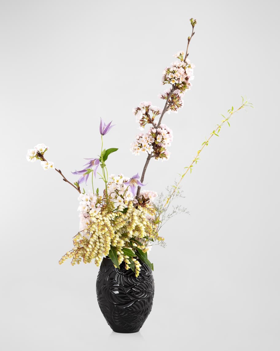 Image 2 of 3: Feuilles Vase - Black
