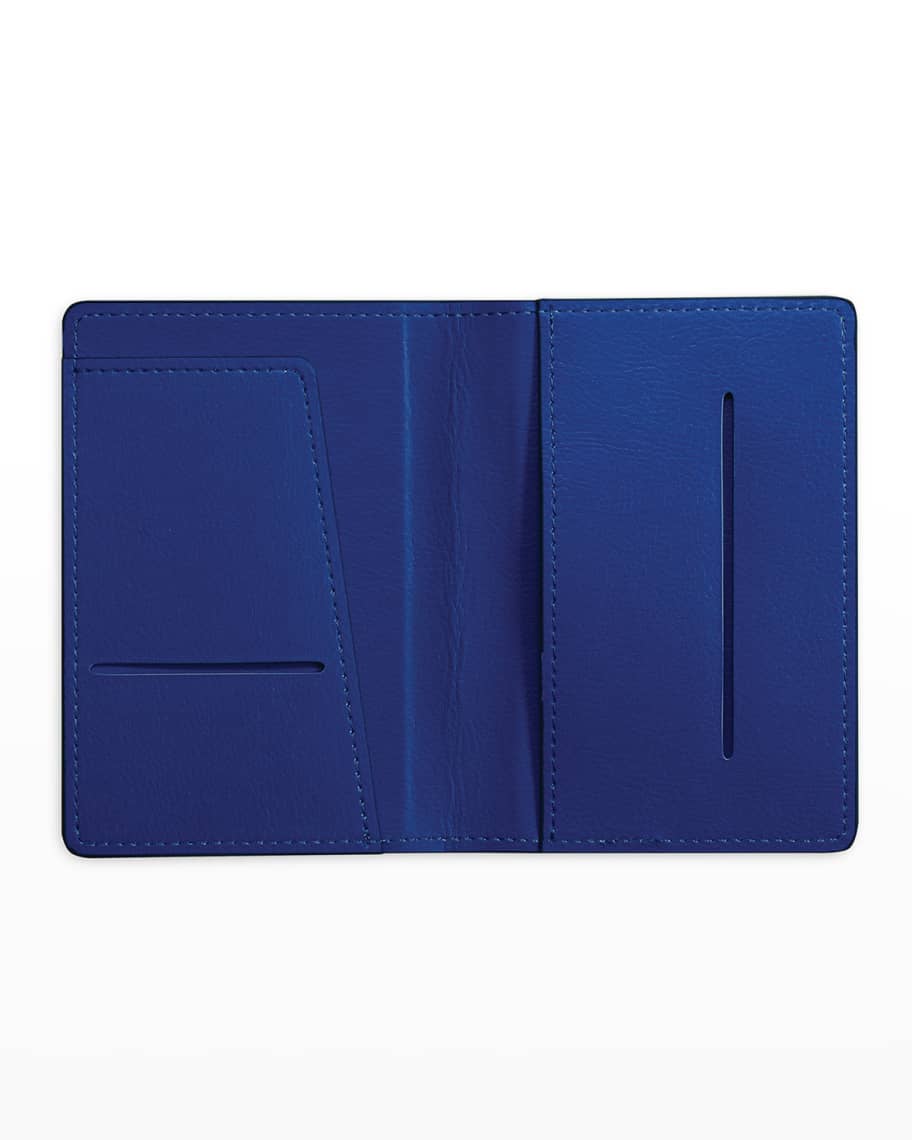 Image 3 of 5: Blue Versailles Travel Set