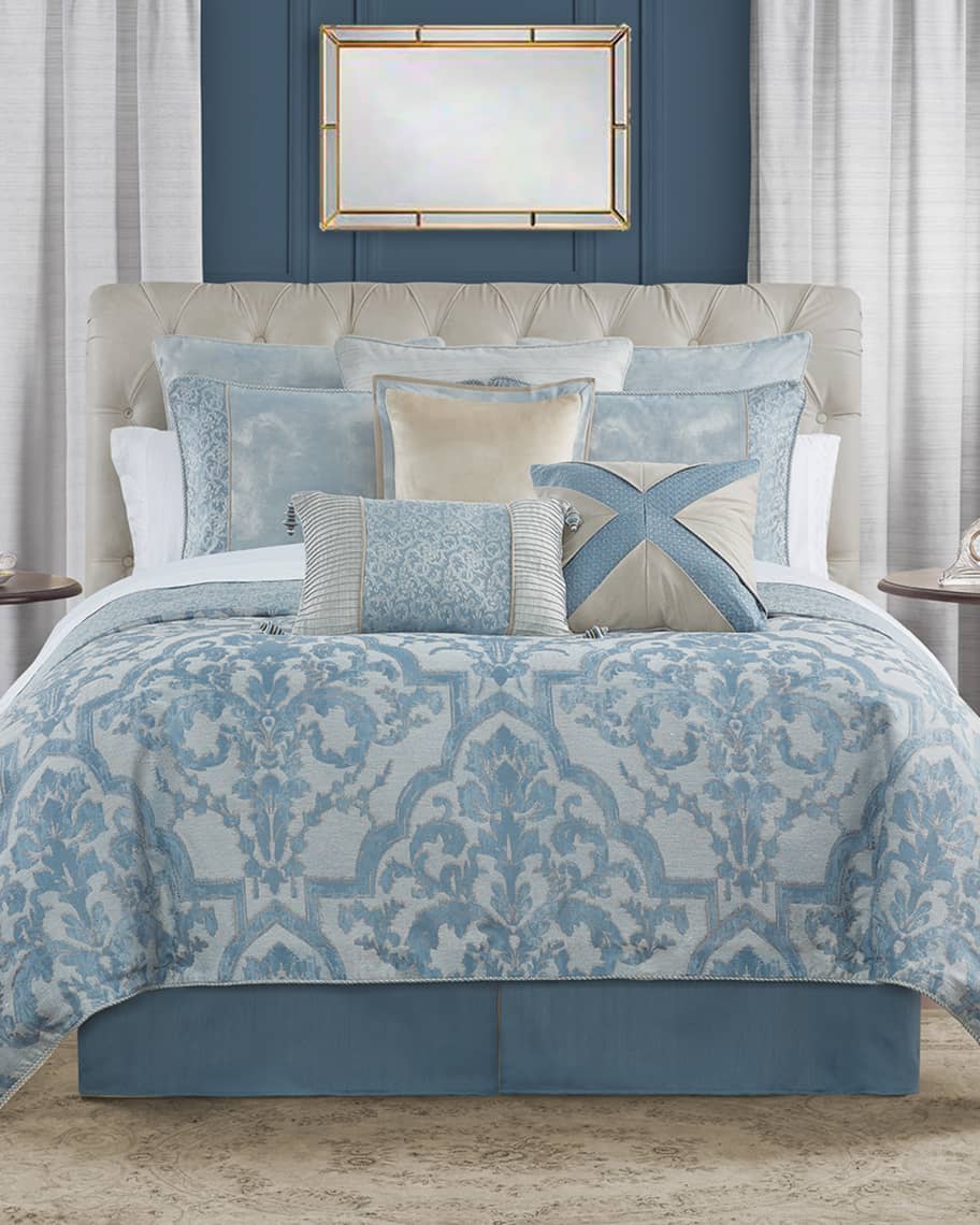 Image 1 of 5: Amarah Comforter Set