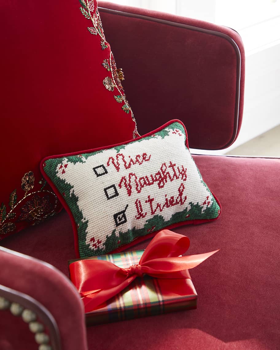 Needlepoint christmas pillows outlet
