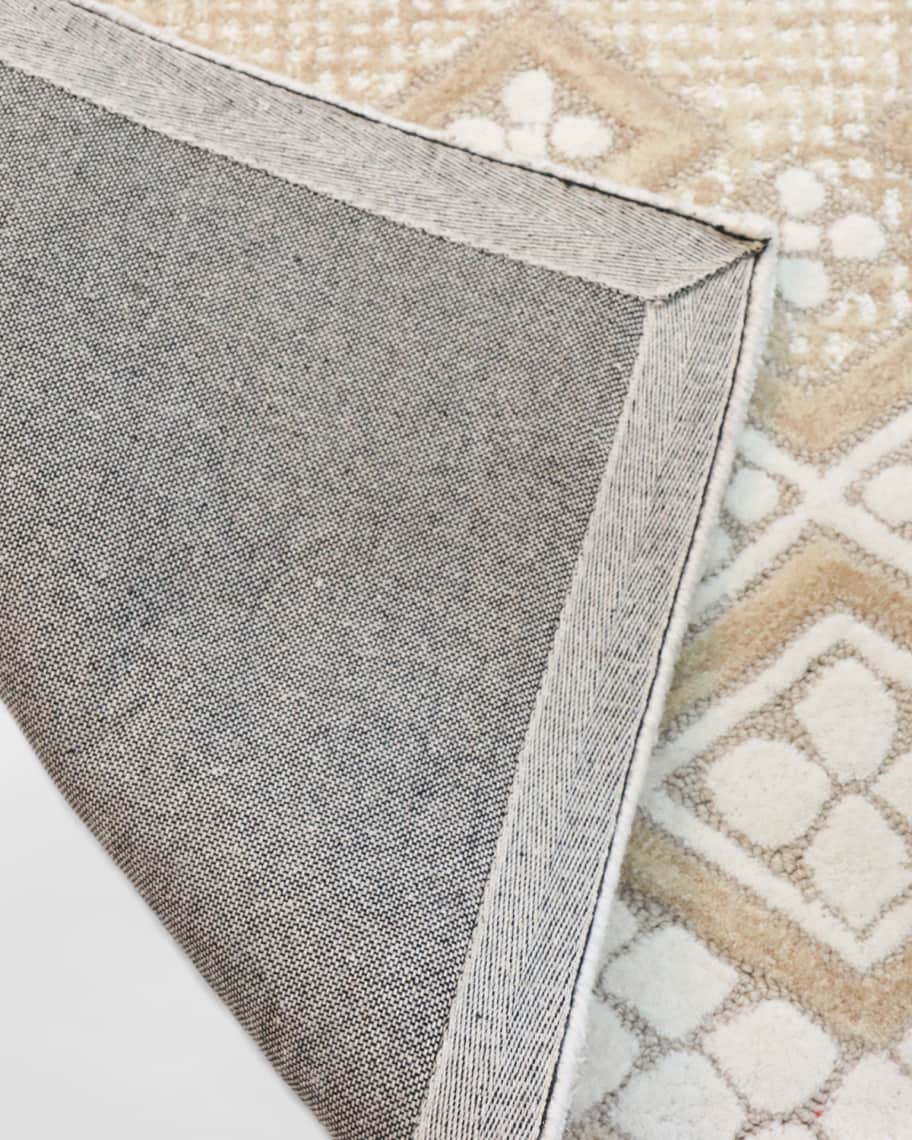 Image 3 of 4: Esmeralda Hand-Tufted Rug, 3' x 8'