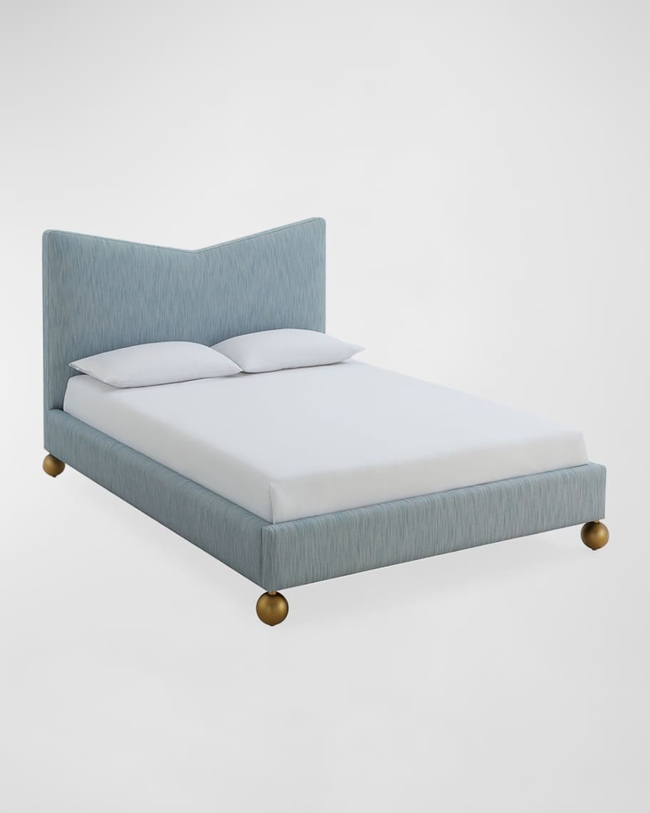 Image 3 of 5: Chevron Queen Bed