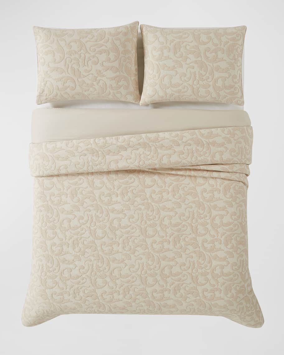 Image 2 of 5: Regan Matelasse 3-Piece Duvet Set, Queen