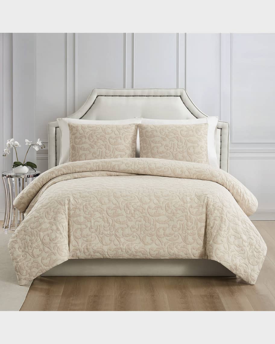 Image 1 of 5: Regan Matelasse 3-Piece Duvet Set, Queen