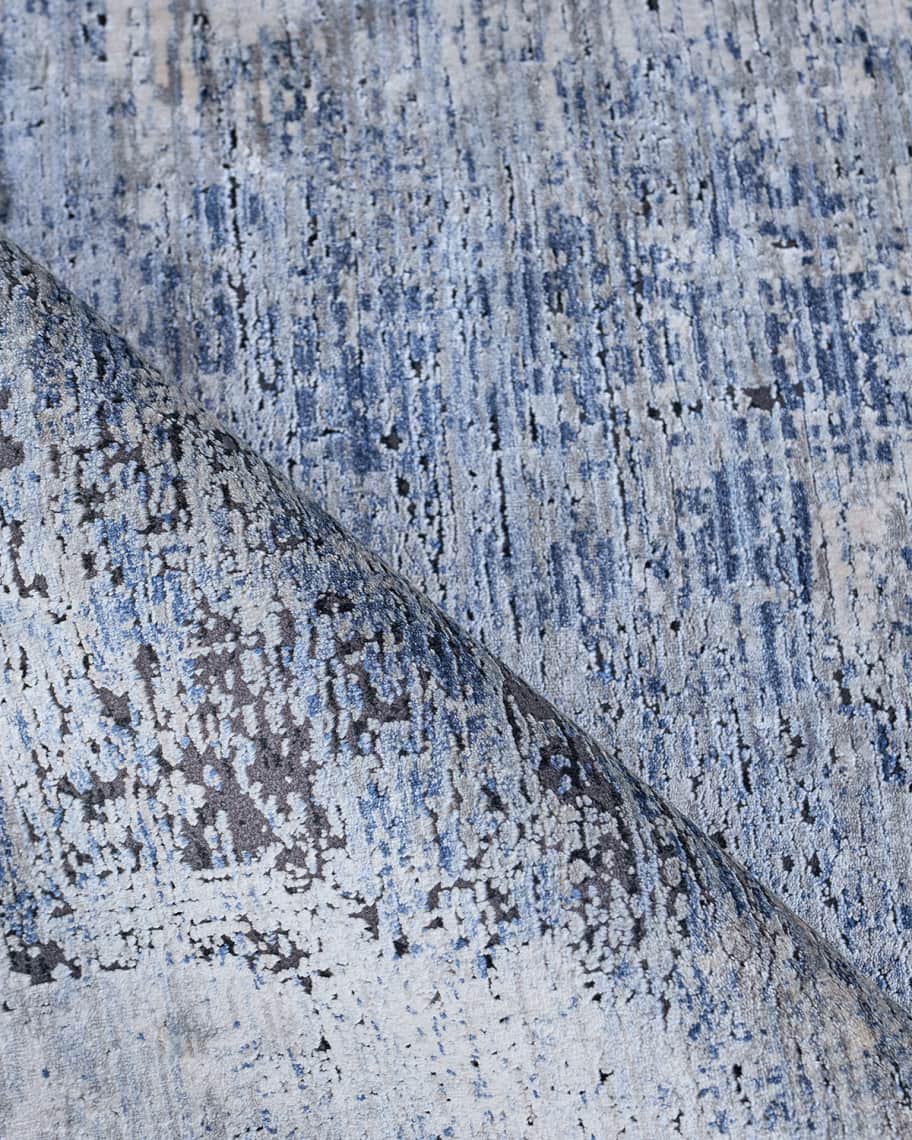 Image 3 of 7: Intrigue Power-Loomed Gray & Navy Rug, 9' x 12'