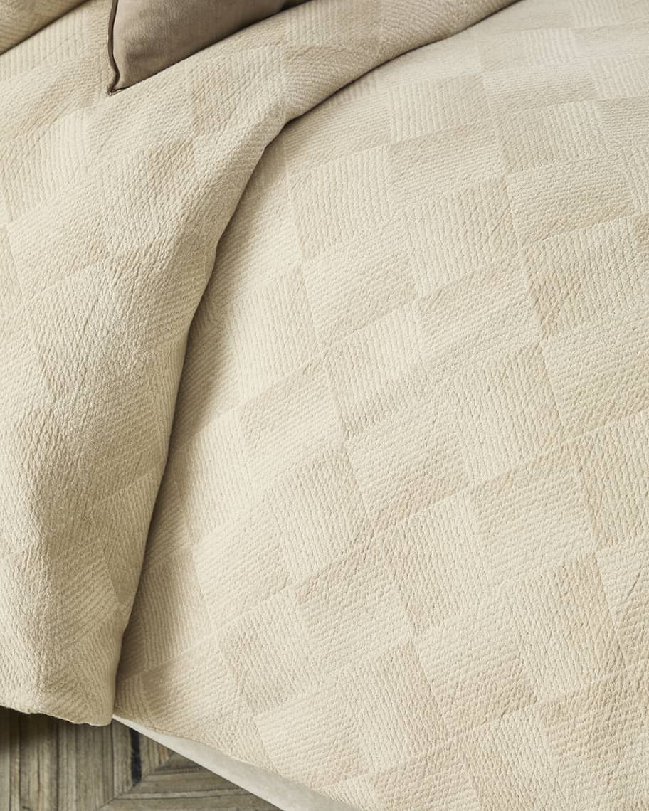 Image 1 of 2: Miko Duvet, King
