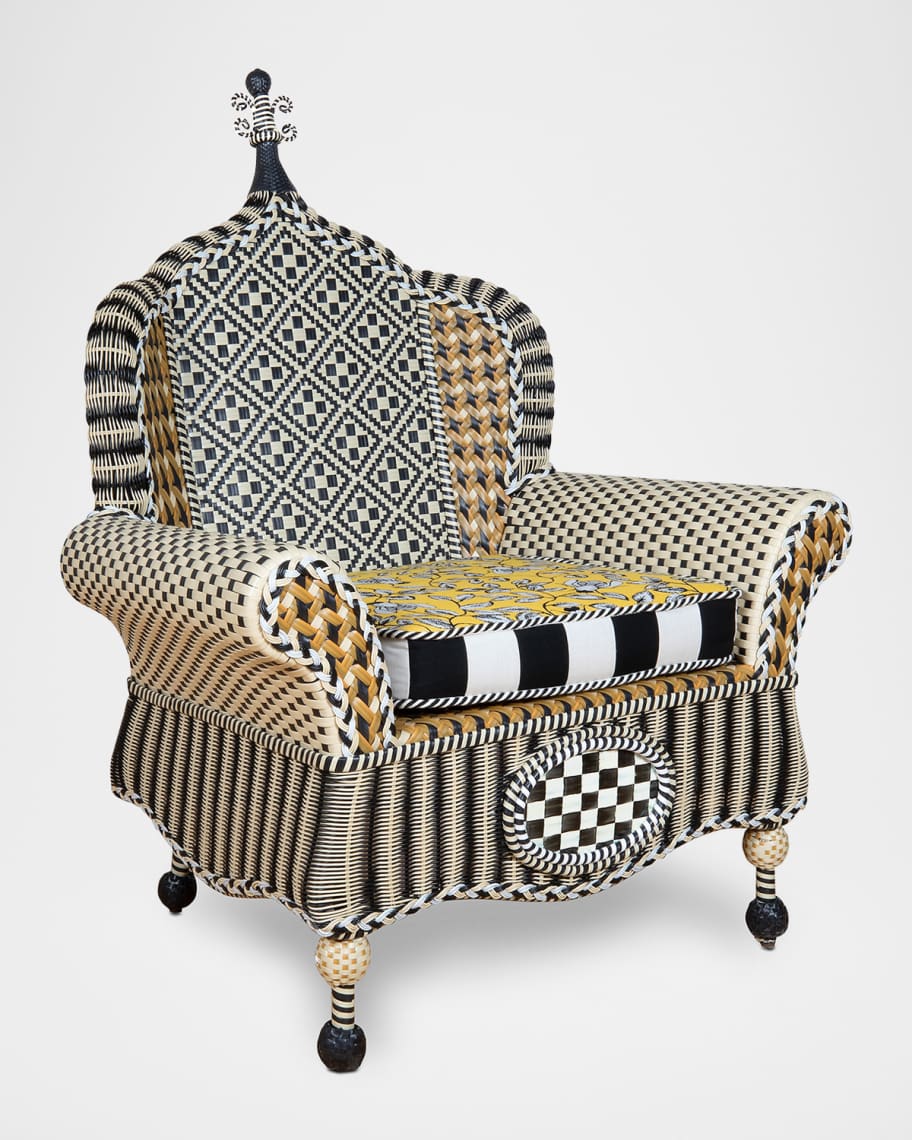 Image 1 of 4: Queen Bee Courtyard Outdoor Wing Chair