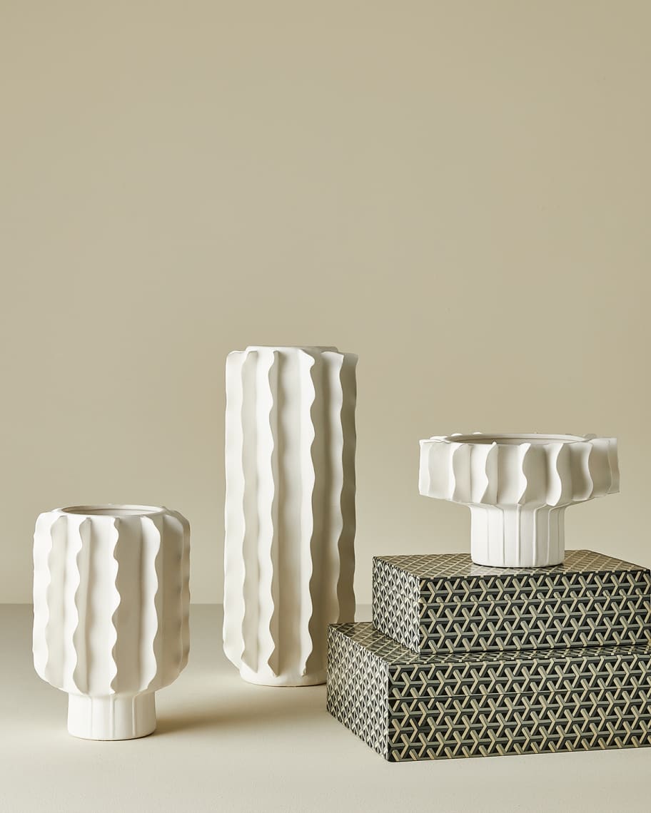 Image 2 of 3: Frilled Vase, 10"