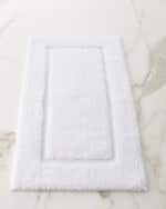 Image 1 of 2: Graccioza Egoist Bath Rug, 20" x 31"