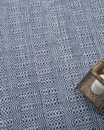 Image 4 of 6: Exquisite Rugs Naomi Indoor/Outdoor Flat-Weave Rug, 10' x 14'