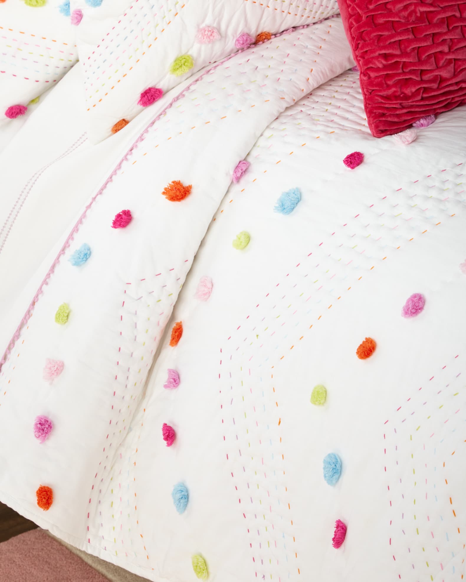 Amity Home Madelyn Quilt, Twin Horchow