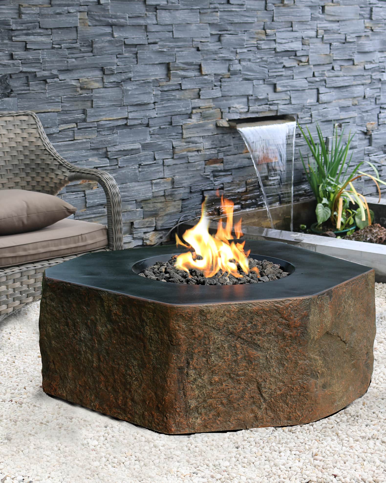 Elementi Columbia Outdoor Fire Pit Table with Propane Gas Assembly