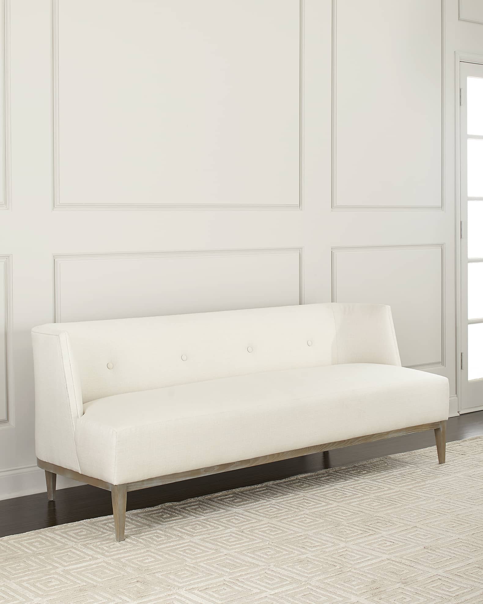 Chloe sofa 2024