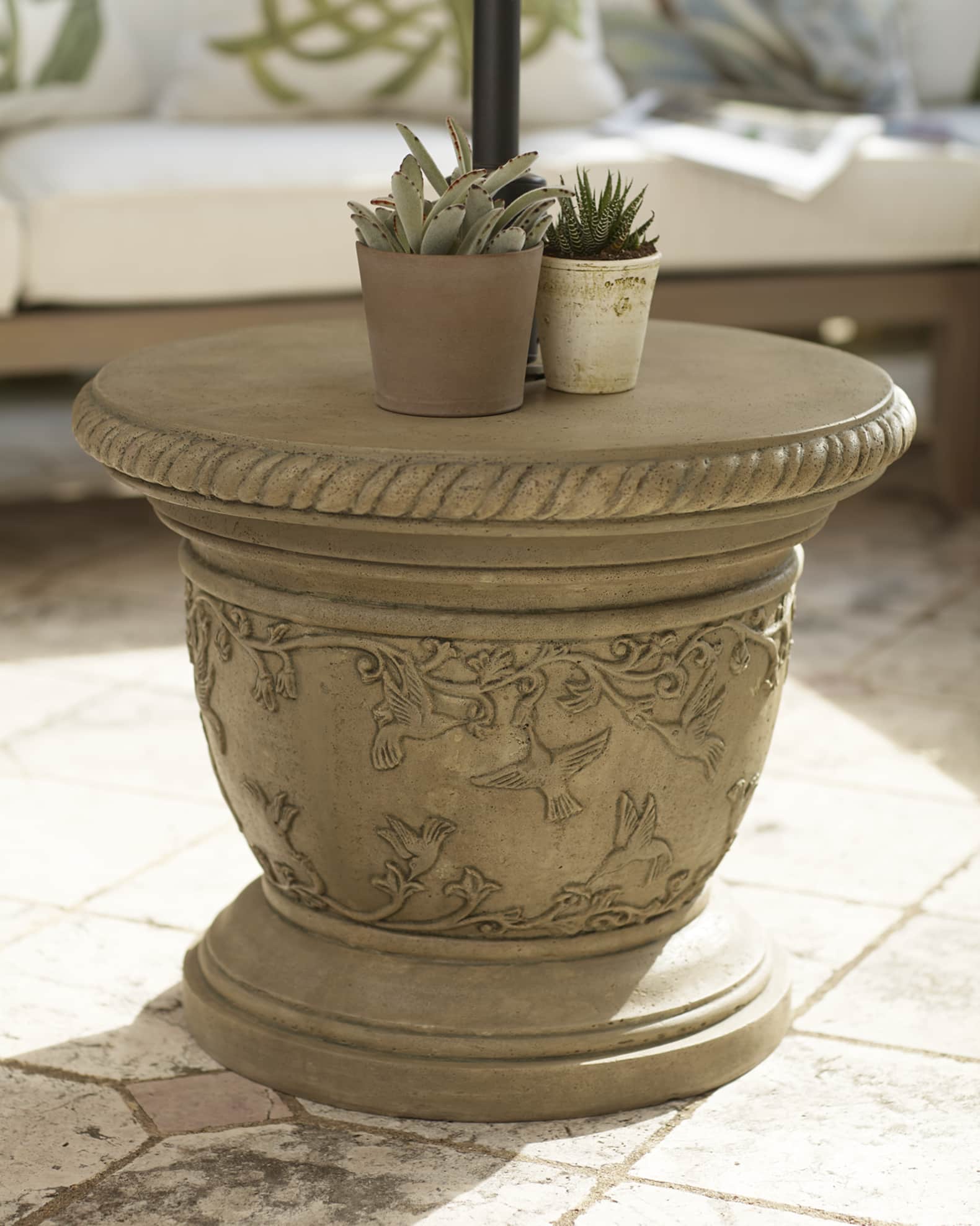 Table top umbrella stand 2025