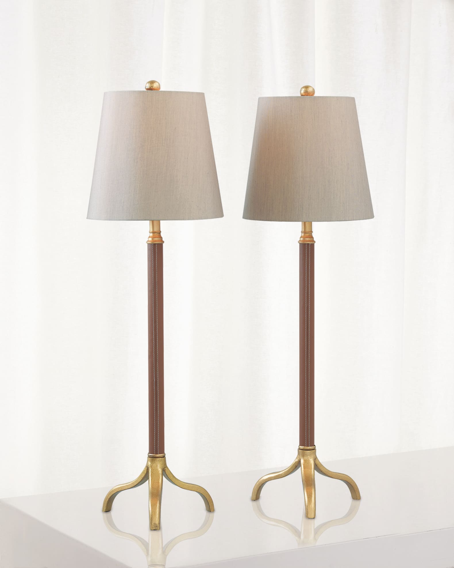 Buffet lamp set top