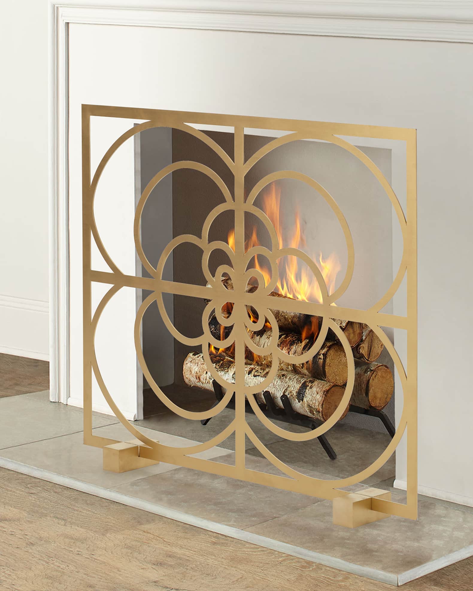 Tommy Mitchell Medallion Fireplace Screen