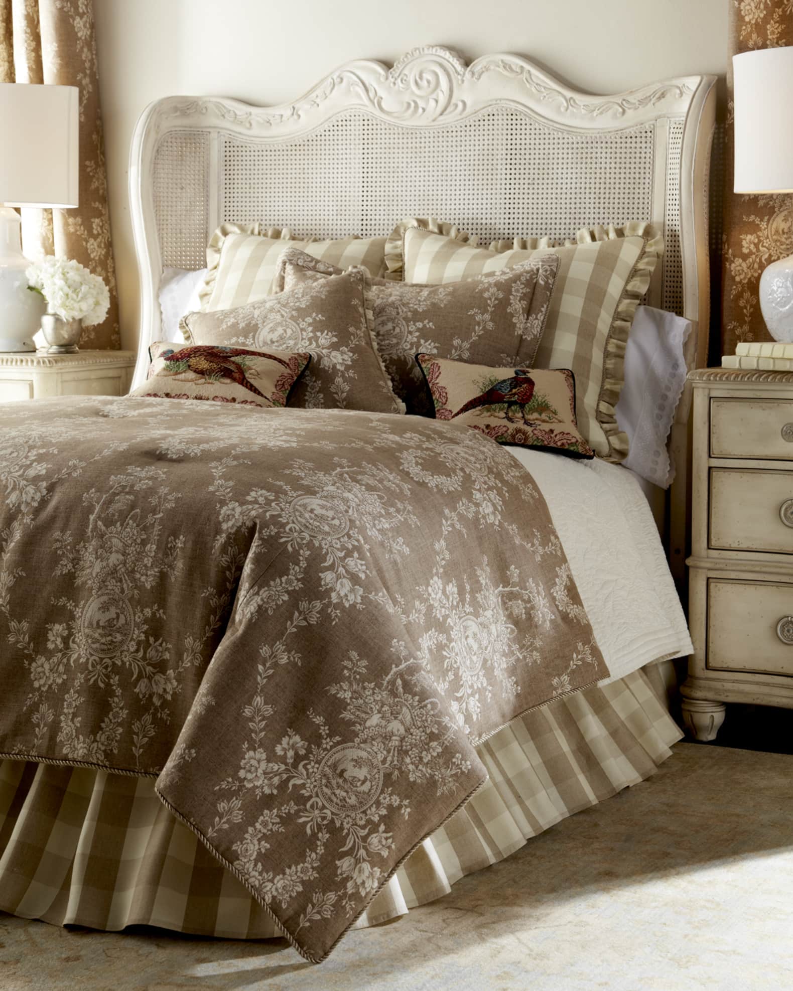 Sherry kline pillows online