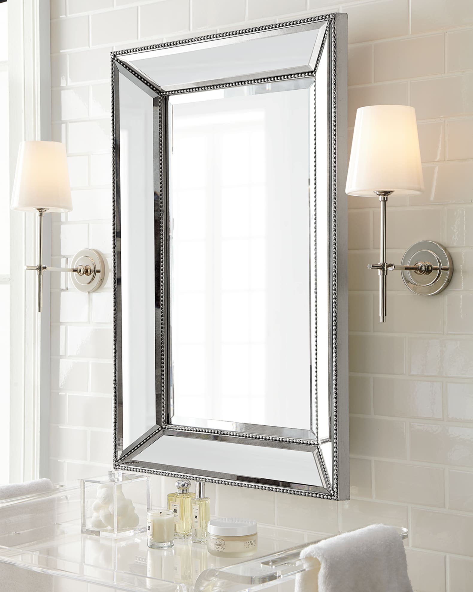 Visual Comfort Signature Bryant Bath Sconce By Thomas O Brien