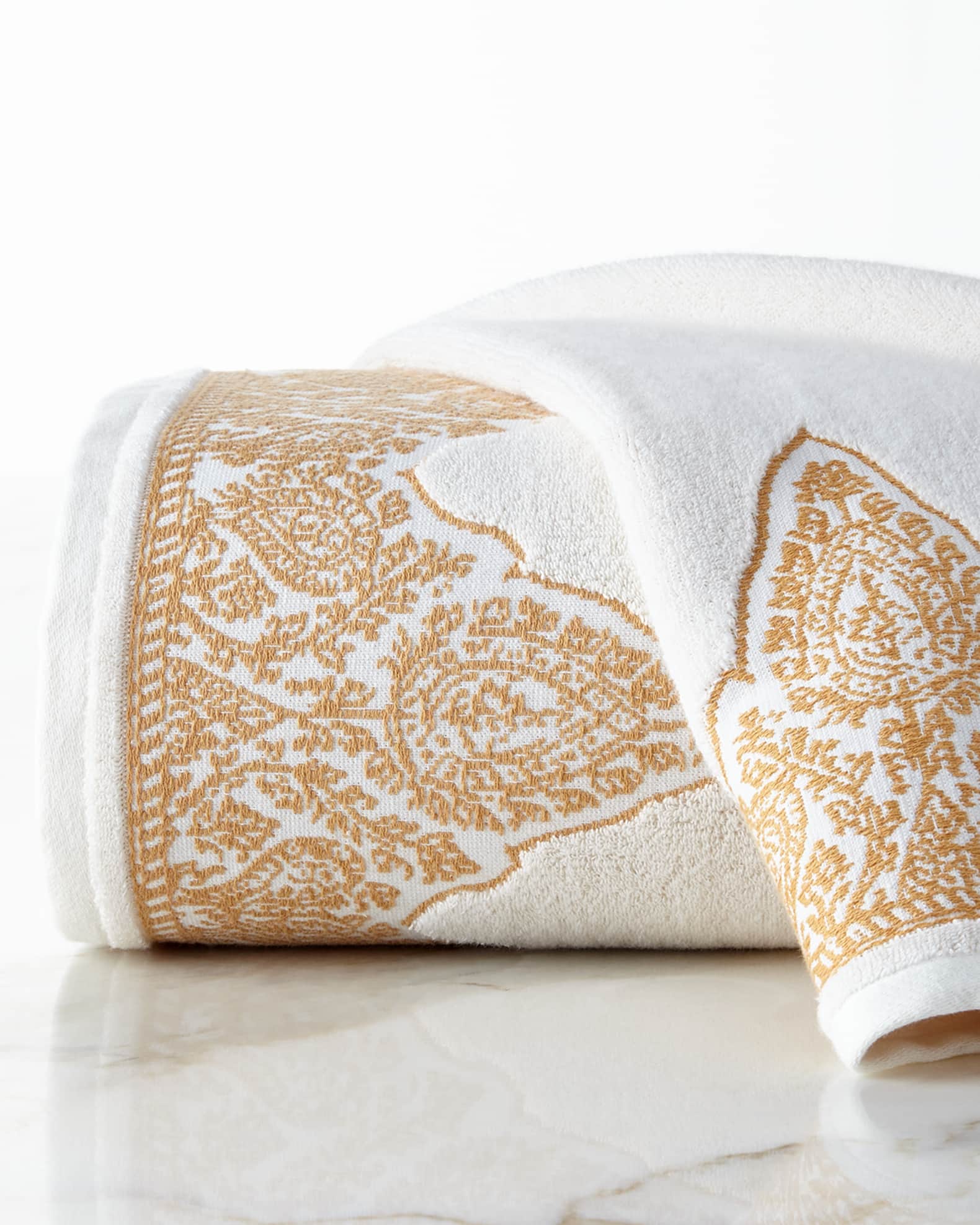 John Robshaw Textiles  Nadir Pearl White/Gold Bath Towel - John Robshaw