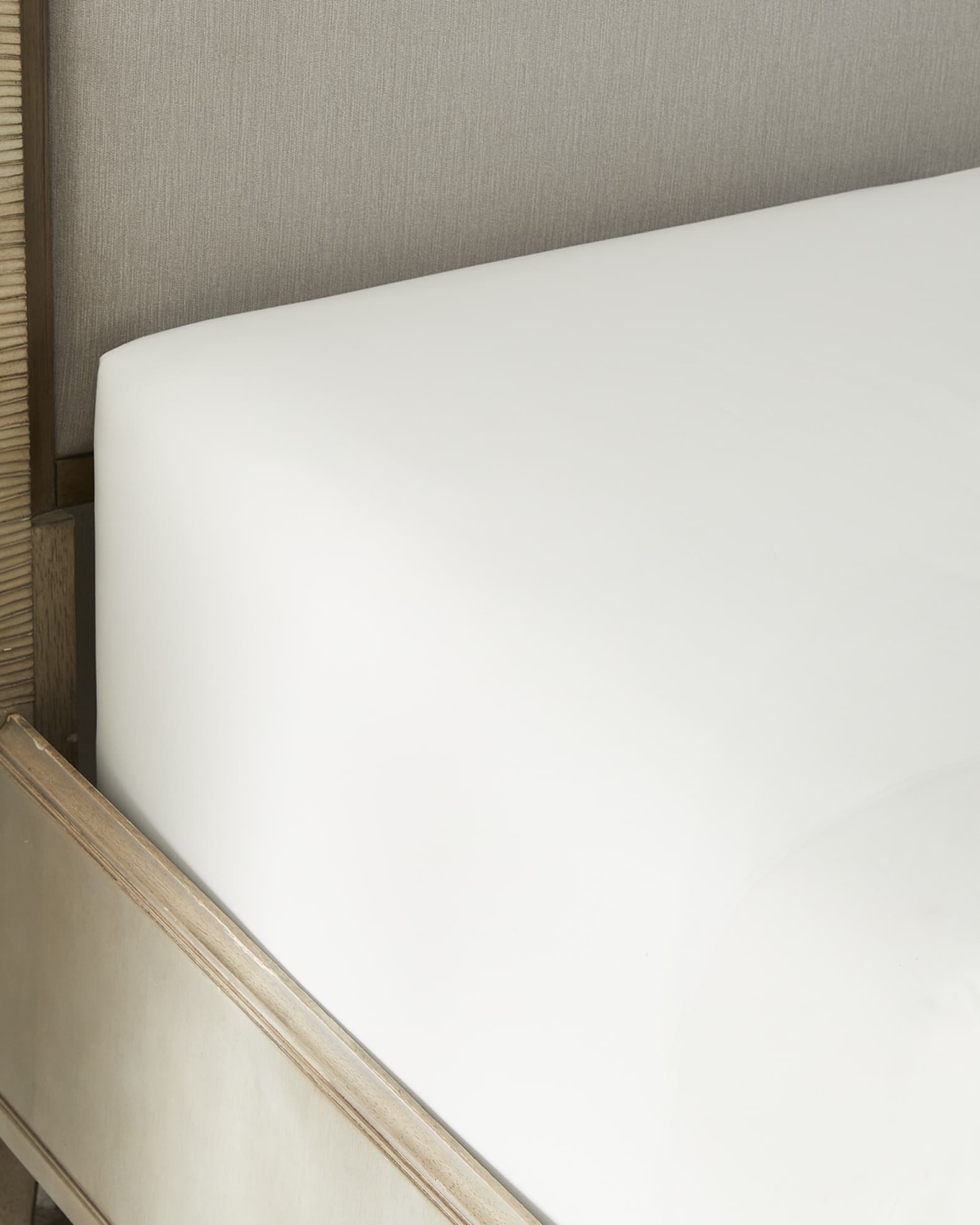 Sferra 200 ThreadCount Solid White Resort Fitted Sheet, KING Horchow