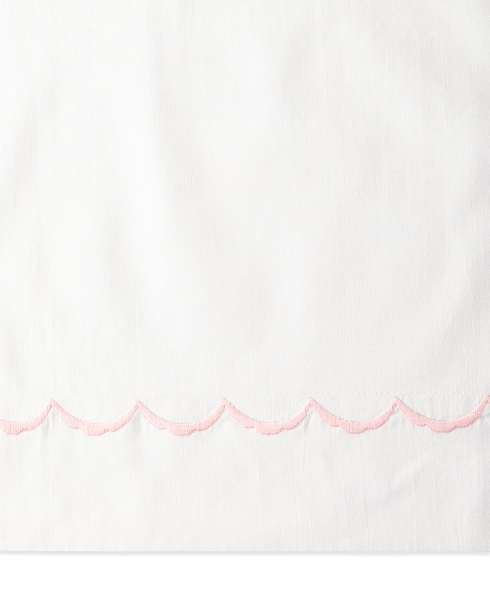 Matouk Scallop Embroidered 350 Thread Count Flat Sheet, KING Horchow