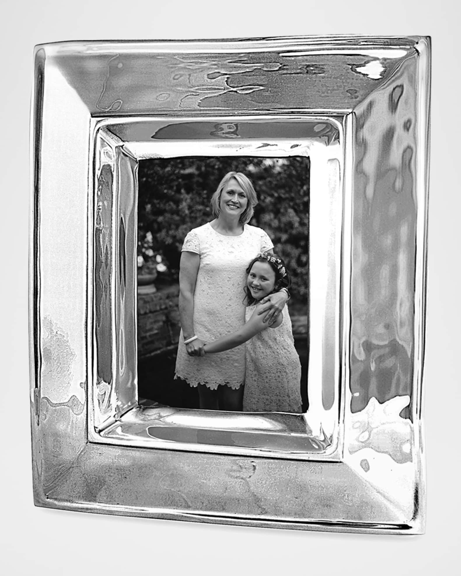 Beatriz Ball Soho Plain Frame, 5" x 7"