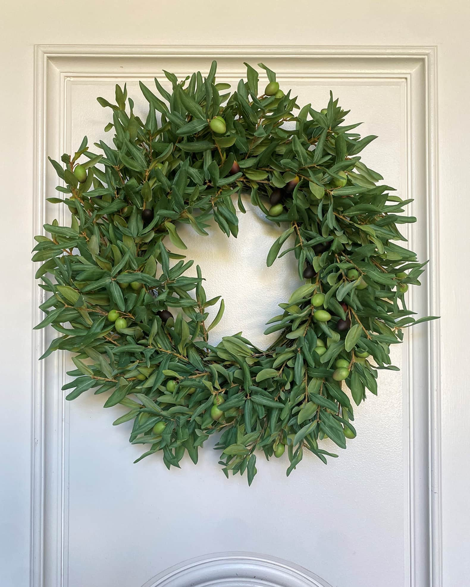 Shop Winward Home Magnolia Faux Garland