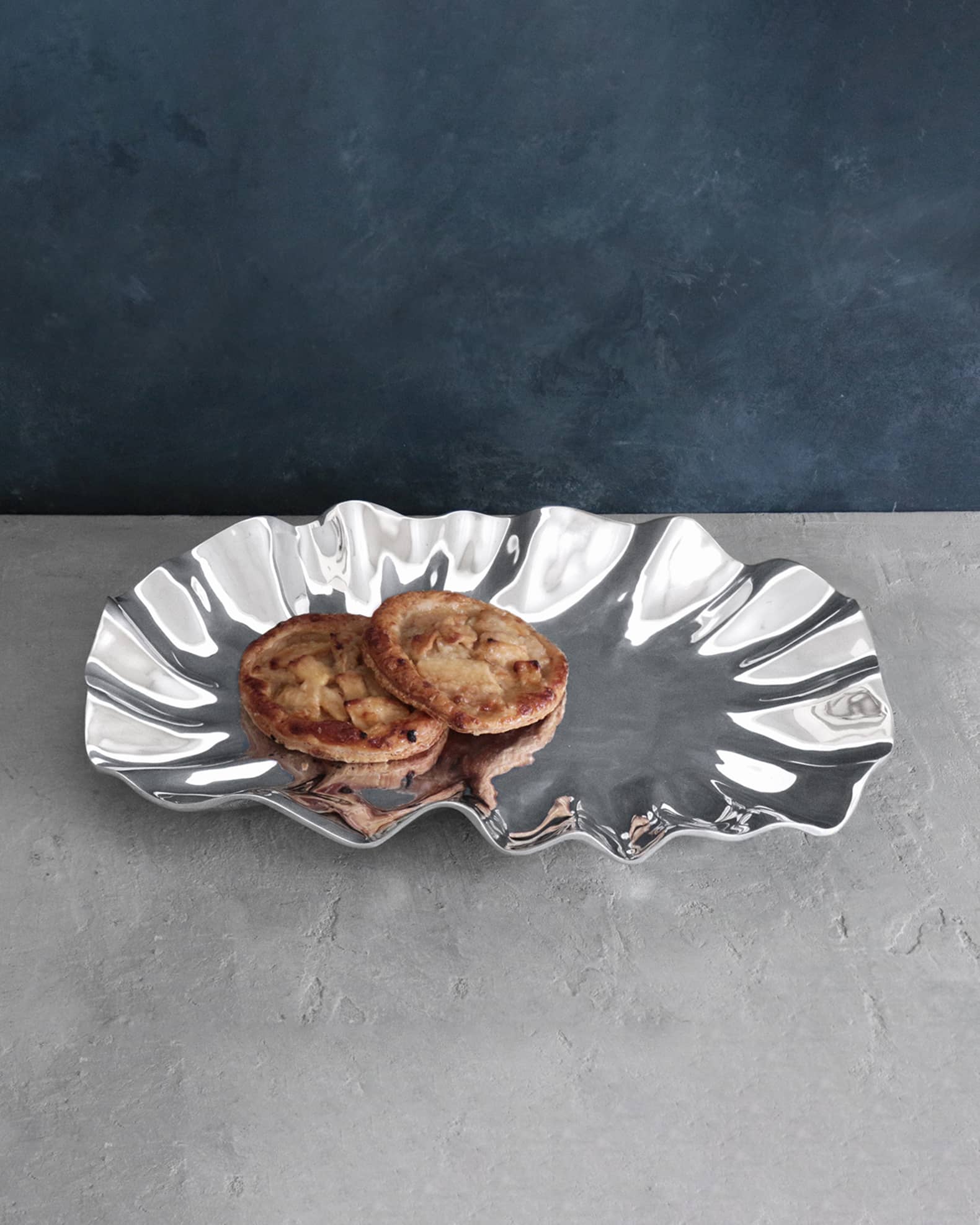 Beatriz Ball Vento Bloom Large Oval Platter