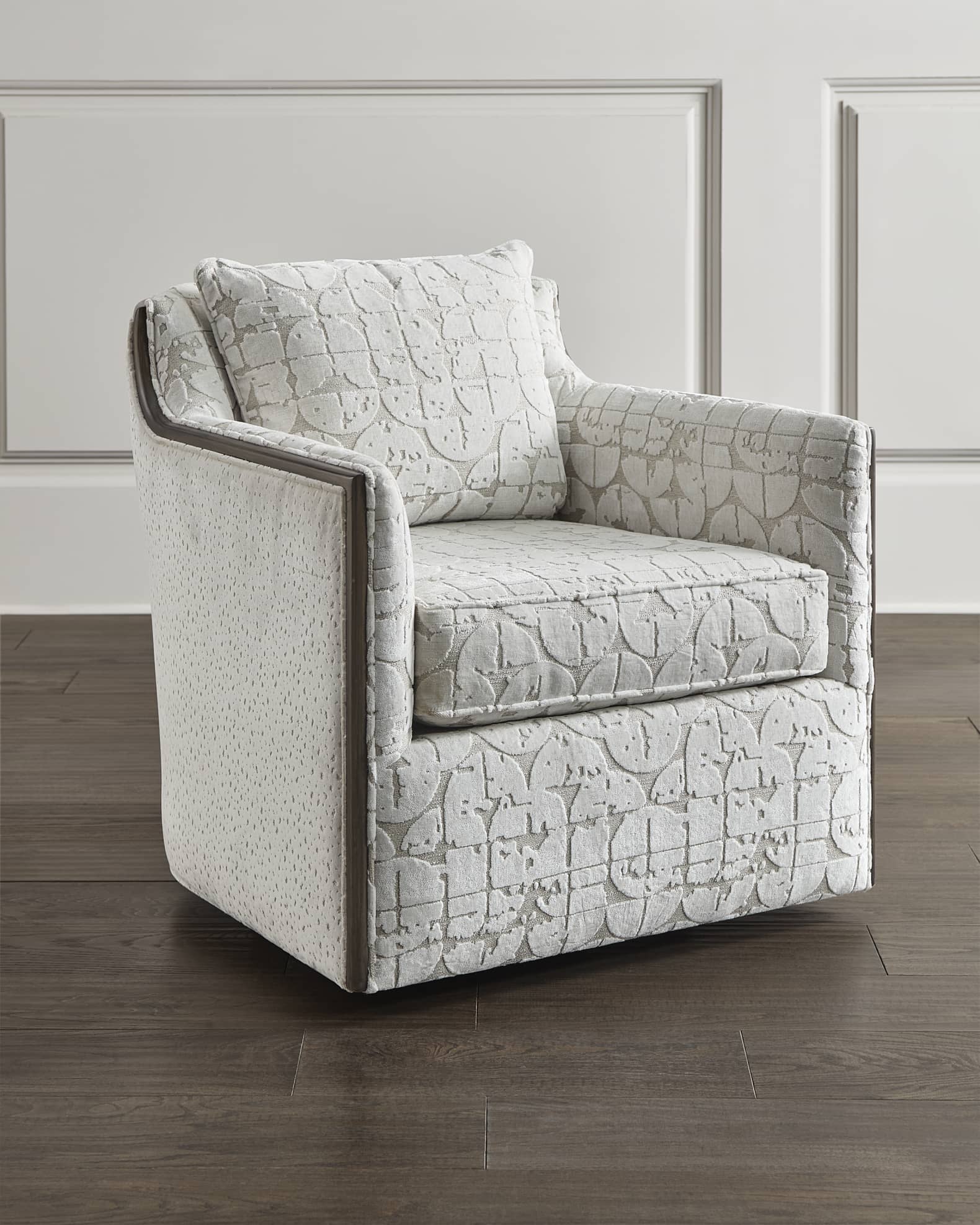 Bernhardt sabine top swivel chair