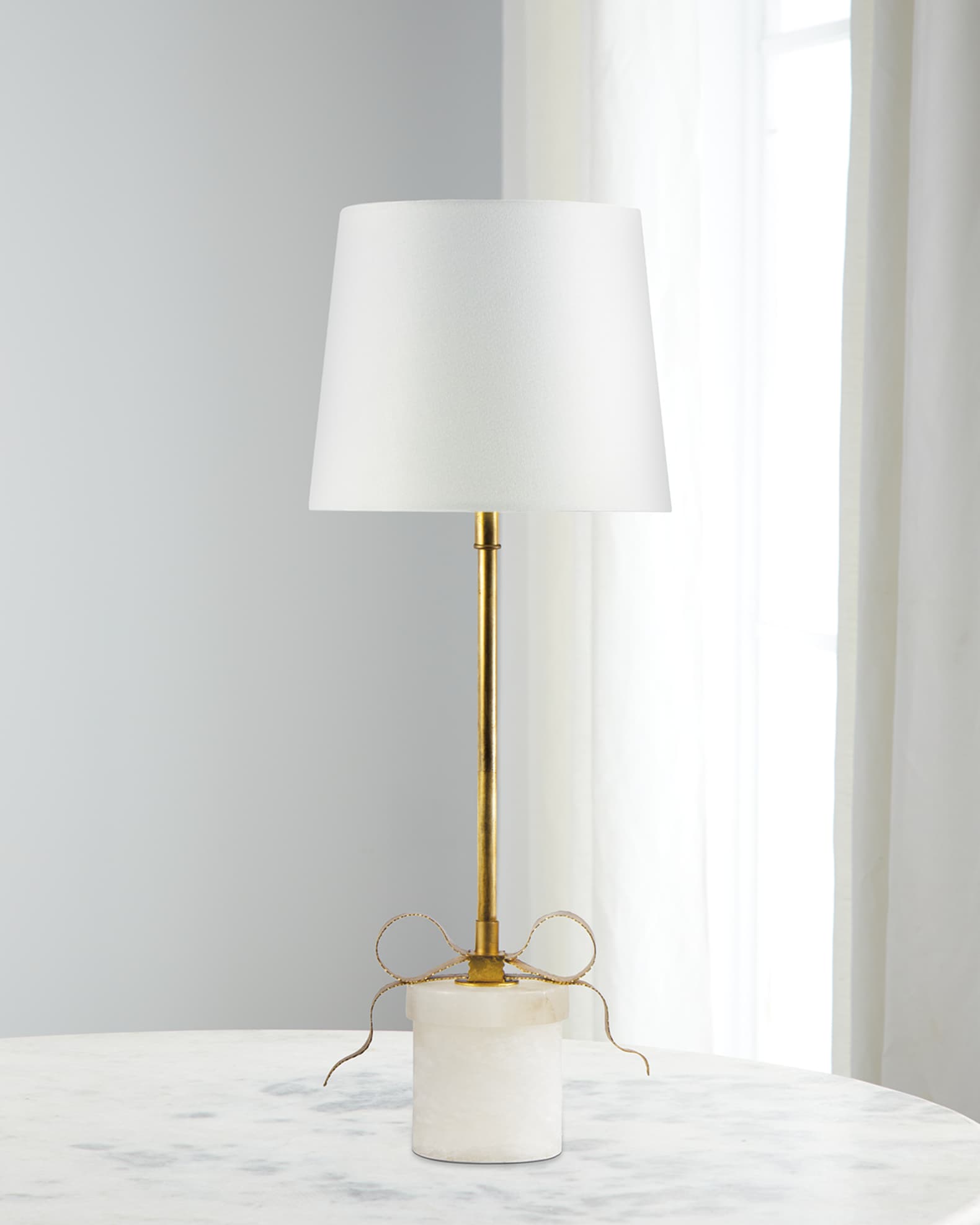 Ribbon outlet table lamp