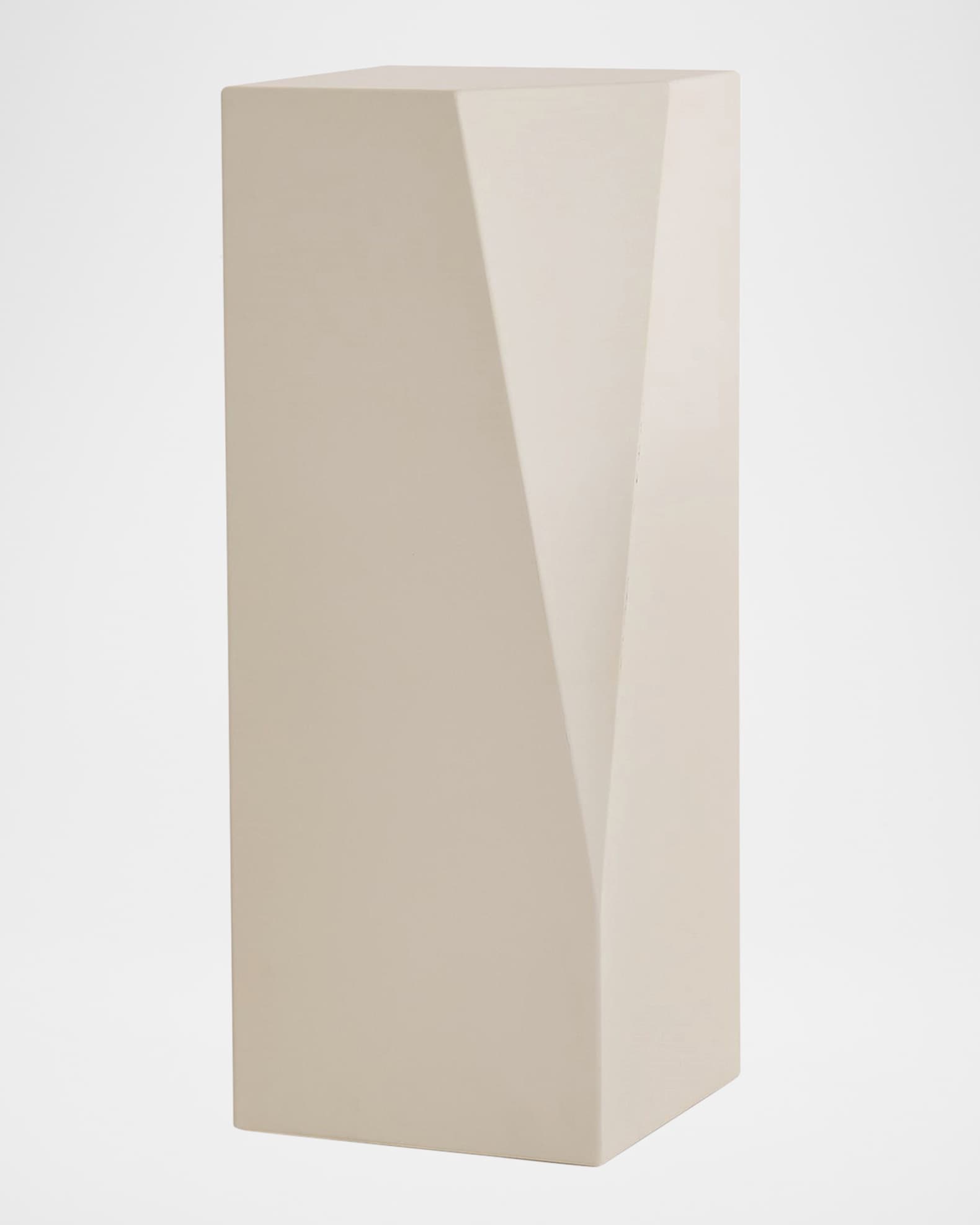 Global Views Facet Pedestal