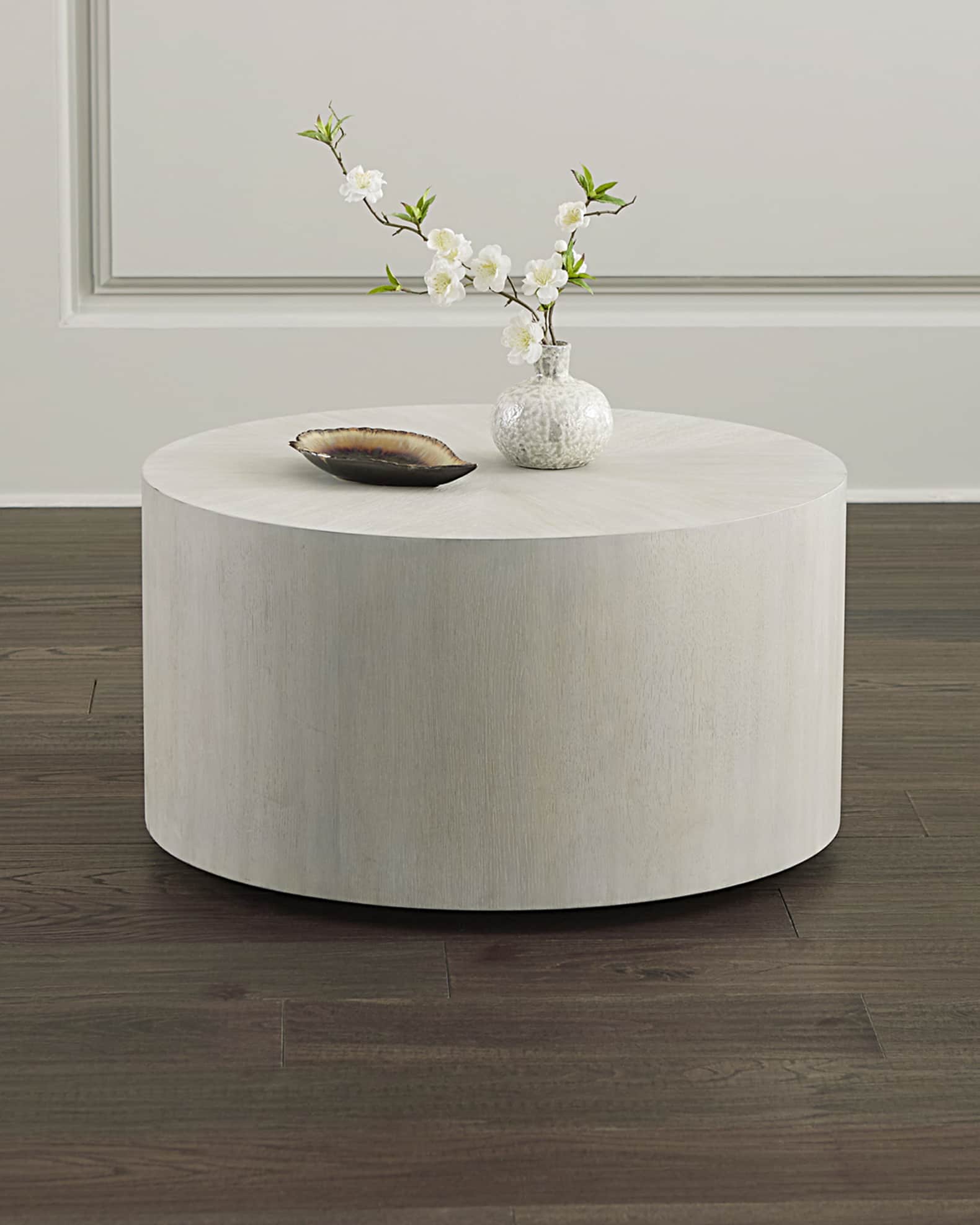 Bernhardt round coffee table discount