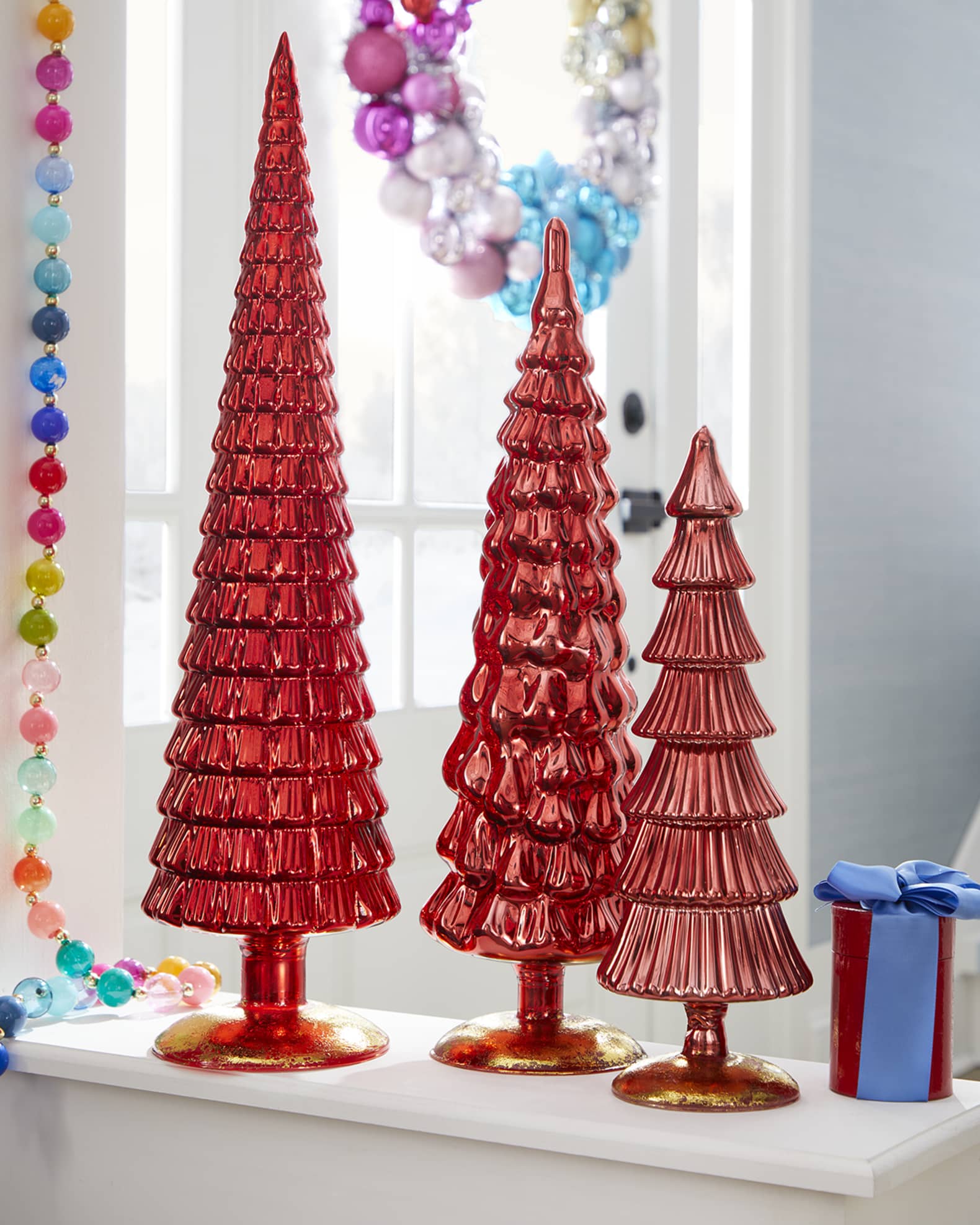 Cody Foster & Co Holiday Trees 3Piece Set, Red Horchow