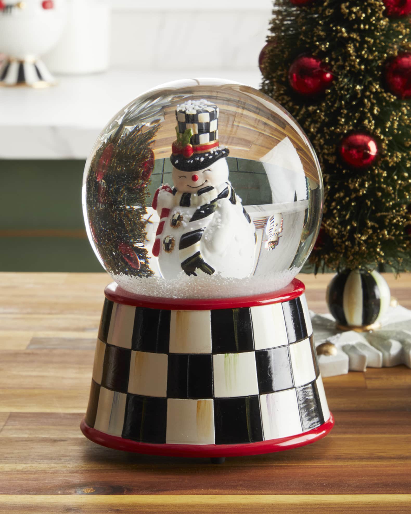 Snowman snow globe top