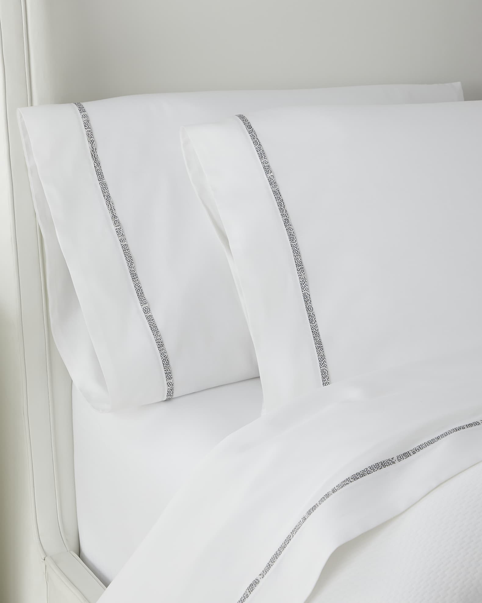 Sferra Emilia Pillowcase Pair, STANDARD CASE Horchow