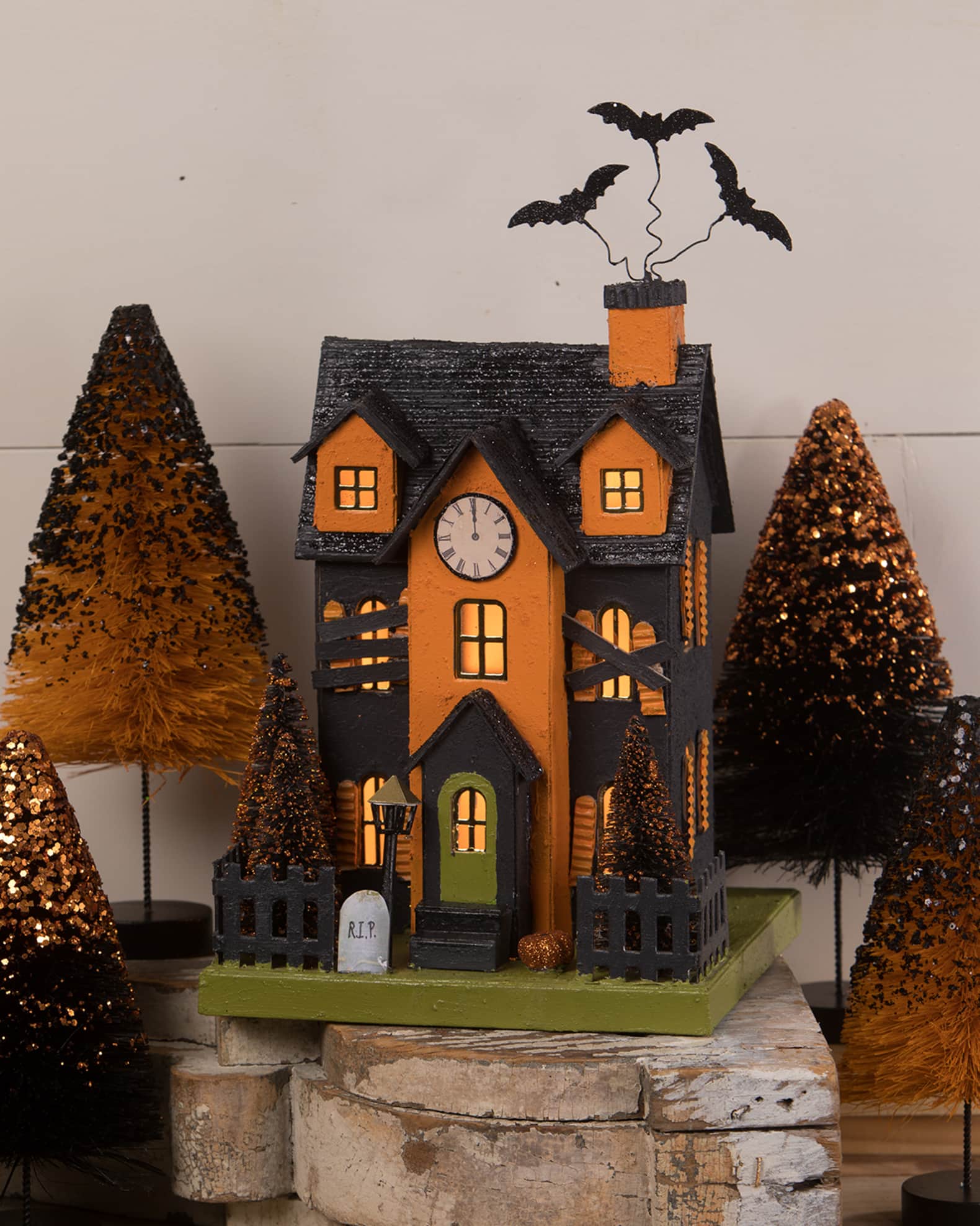 Halloween haunted house decorations sales