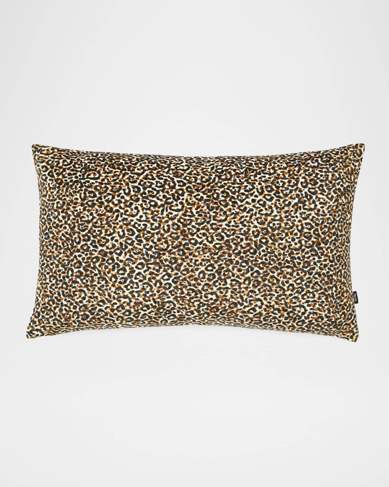 Leopard fur pillow top