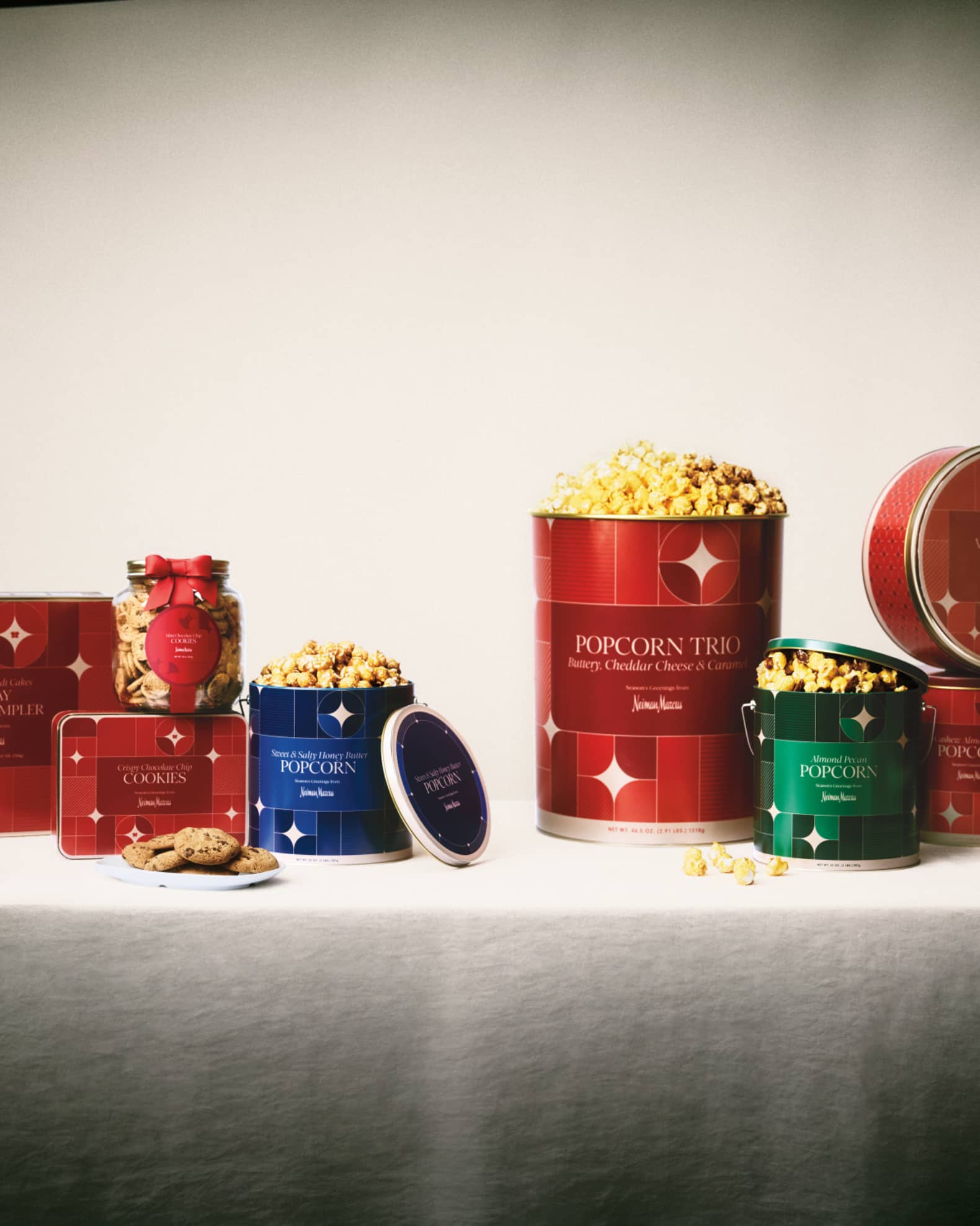 Neiman Marcus Chocolate Chip Cookie Holiday Gift Tin Horchow