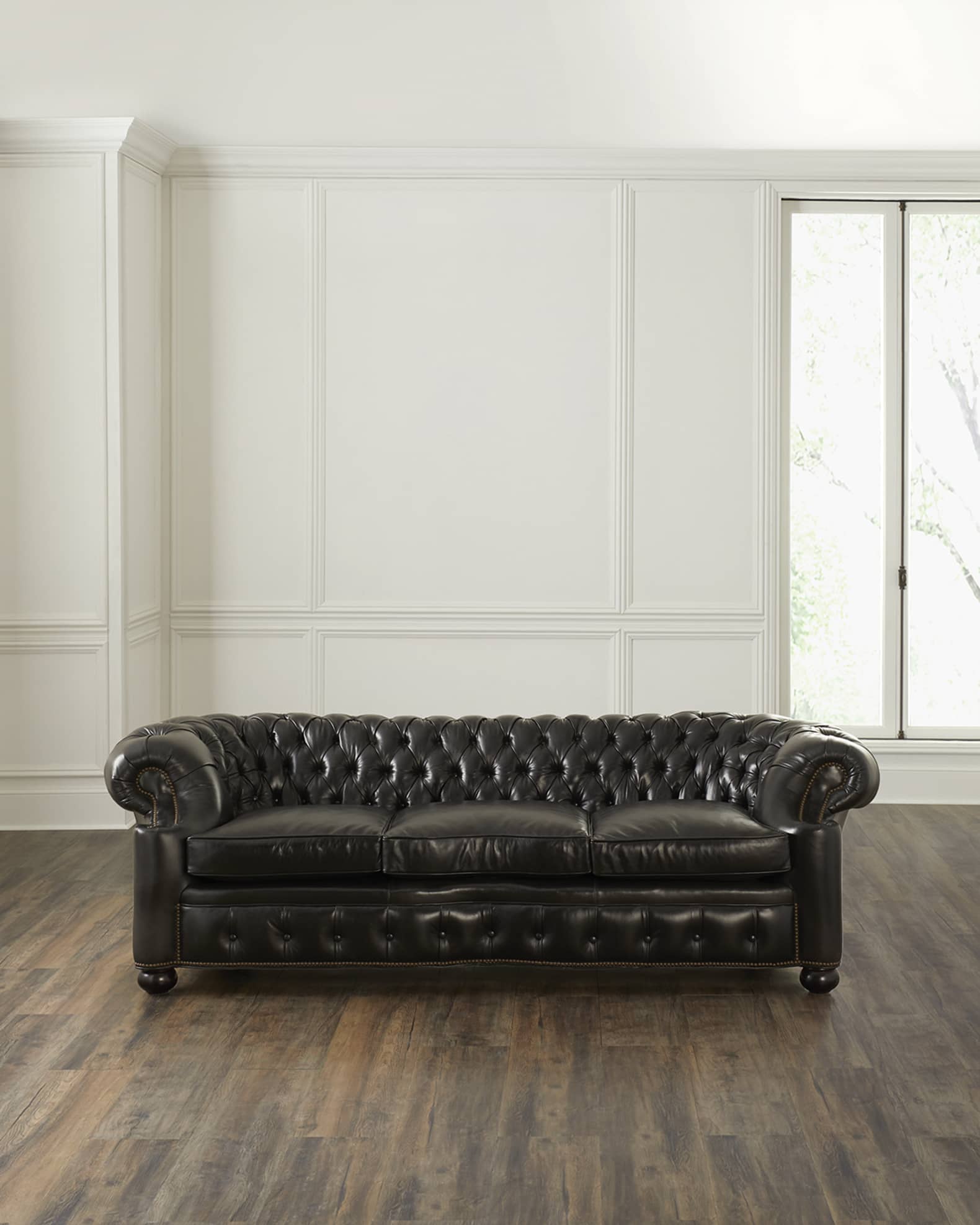 manuskript I virkeligheden Puno Old Hickory Tannery Rips Leather Chesterfield Sofa, 99.5" | Horchow