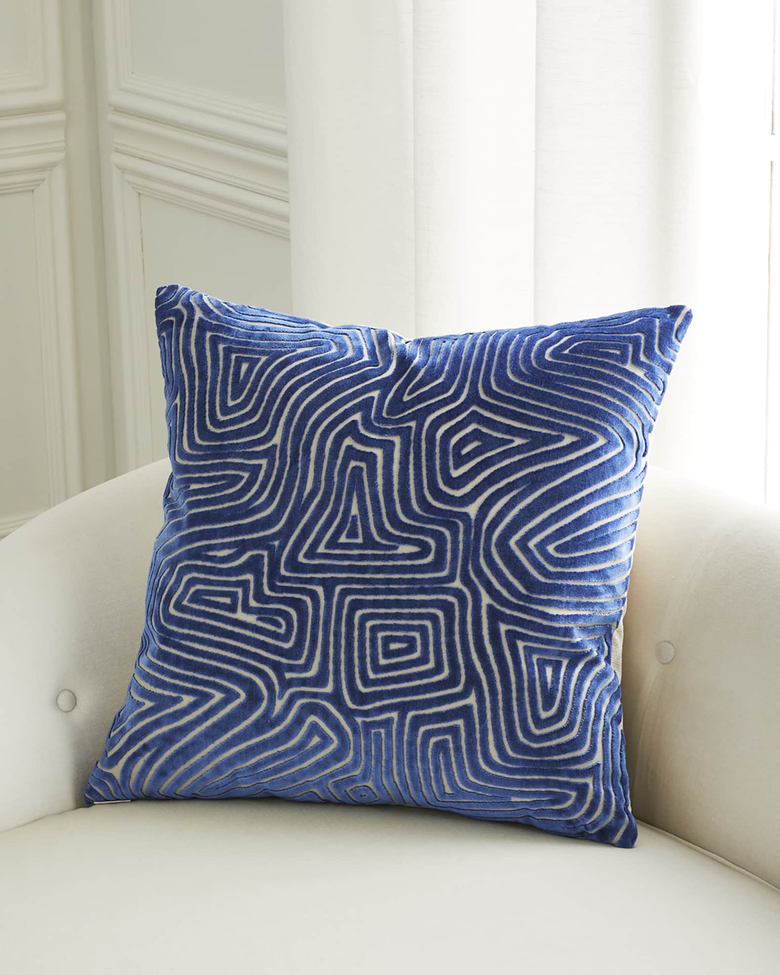 Dv kap pillows clearance