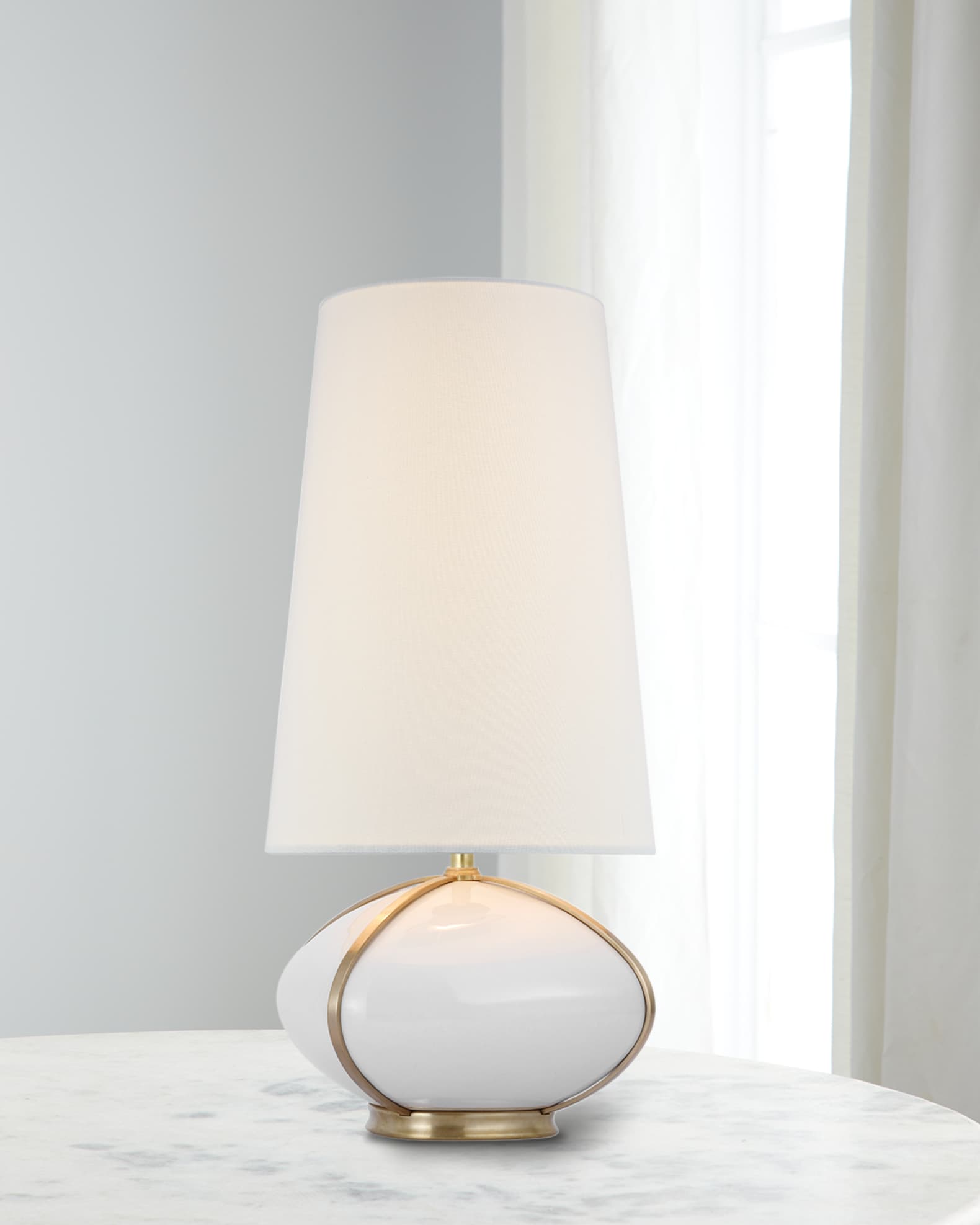 Fondant Small Table Lamp in Ivory and Soft Brass with Linen Shade – Egg &  Dart PDQ